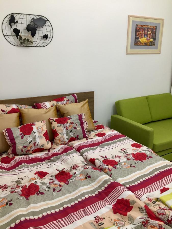 Buda Boutique Apartment บูดาเปสต์ ภายนอก รูปภาพ