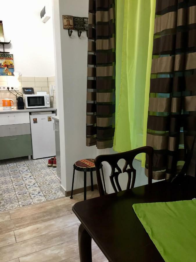 Buda Boutique Apartment บูดาเปสต์ ภายนอก รูปภาพ